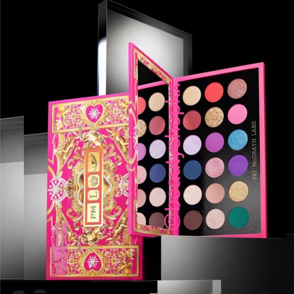 Pat McGrath Celestial Nirvana Holiday 2022 Eyeshadow Palette - Picture 1 of 15